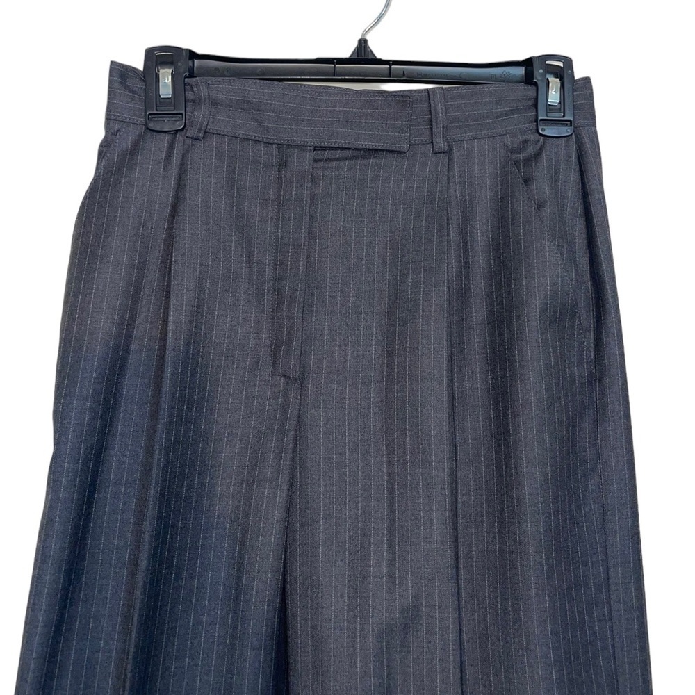 Escada women’s wool pin striped pants. Size36 GUC - Picture 5 of 7